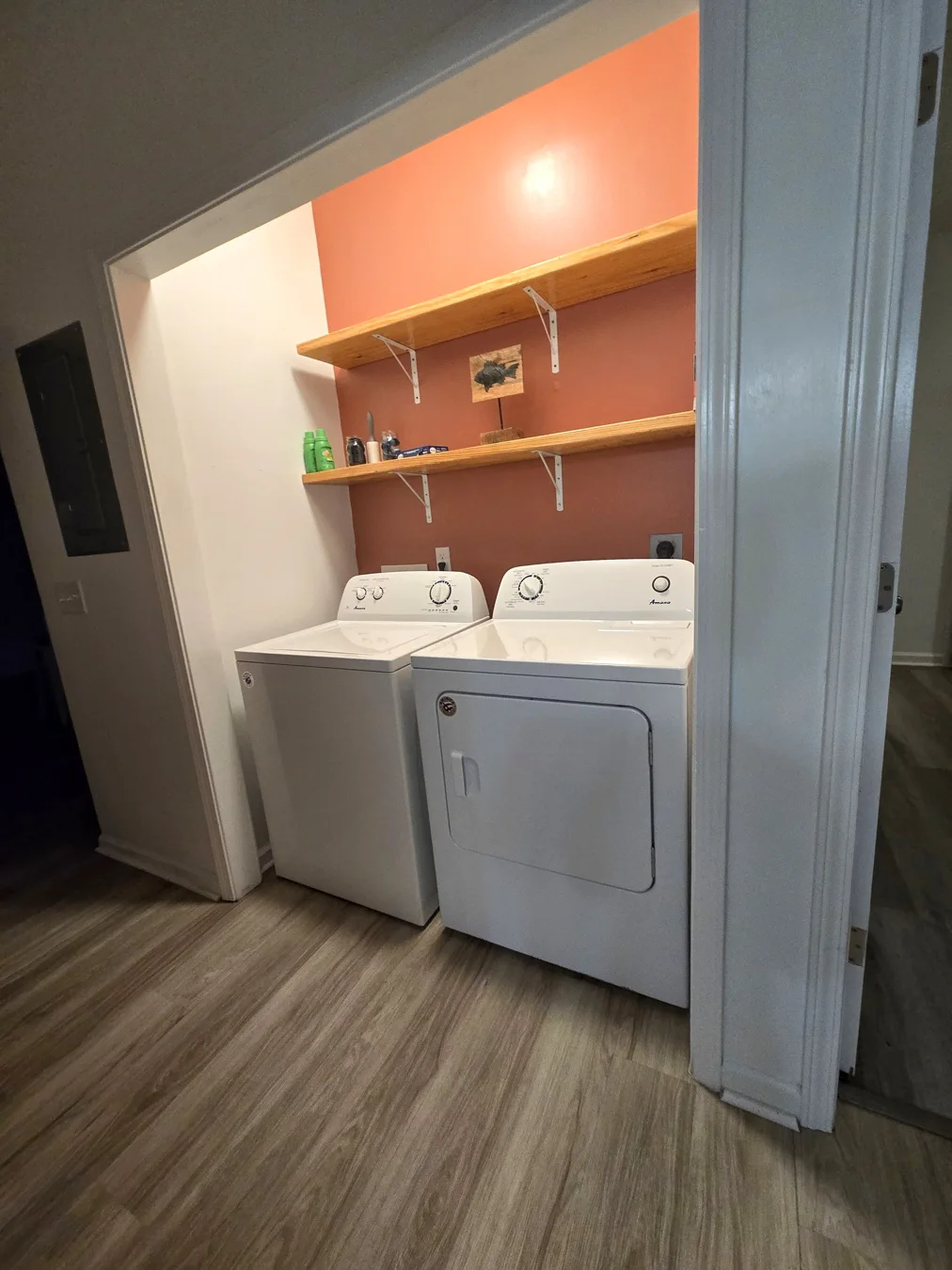 In-Home Laundry at 6321 Poinciana Drive